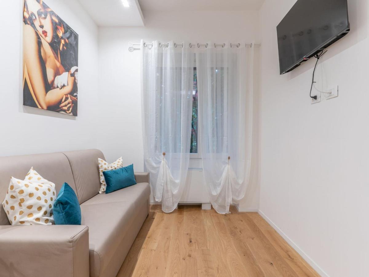 The Best Rent - Gorgeous One-Bedroom Apartment In Ticinese 밀라노 외부 사진